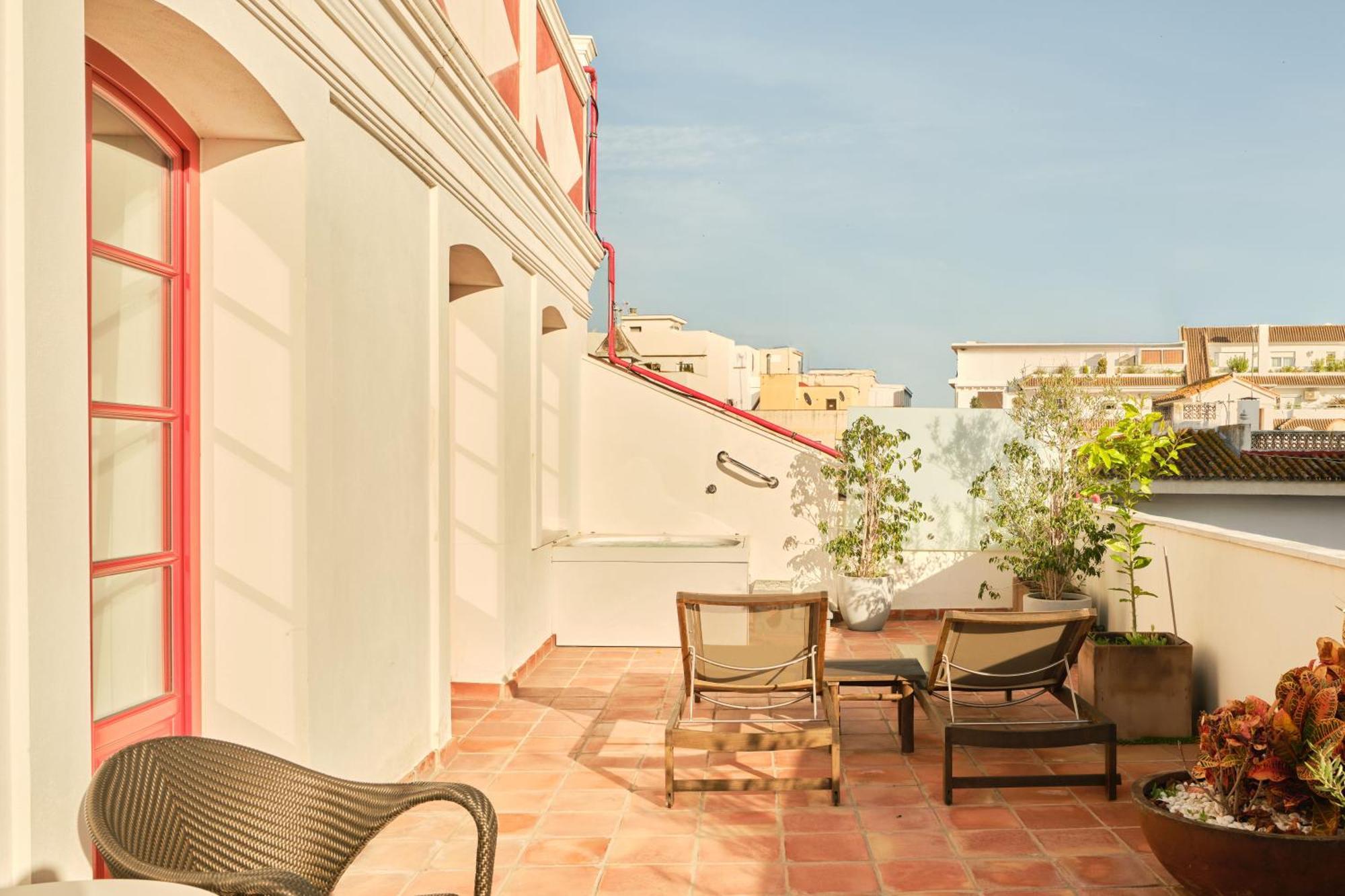 Hotel Silken El Pilar Andalucia Estepona Exterior foto